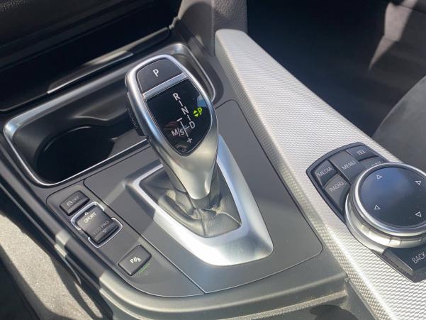 Vente en ligne Bmw Série 4 Coupé Coupé 430d 258 ch au prix de 23 890 €