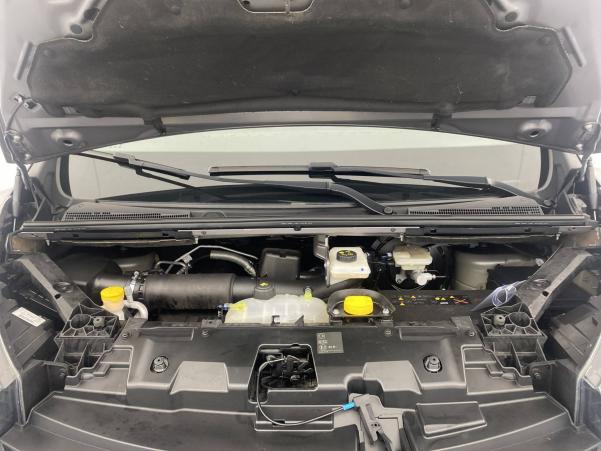 Vente en ligne Renault Trafic 3 Combi  L2 dCi 120 S&S au prix de 36 990 €