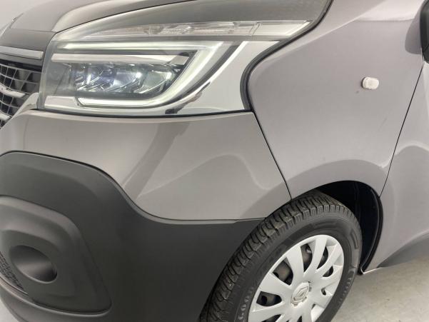 Vente en ligne Renault Trafic 3 Combi  L2 dCi 120 S&S au prix de 36 990 €
