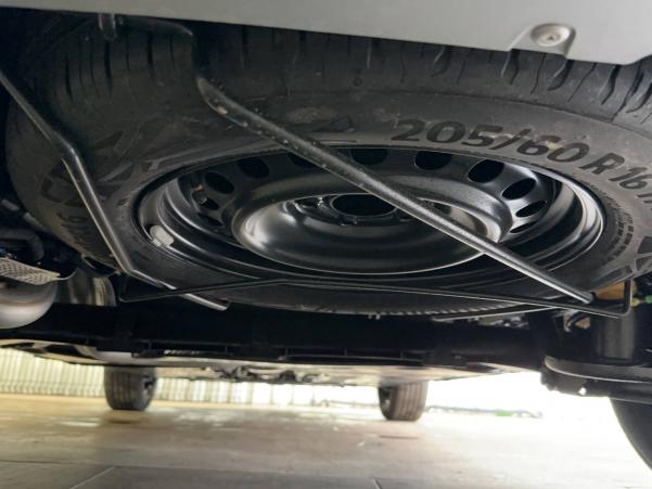 Vente en ligne Renault Kangoo  Blue dCi 95 au prix de 24 990 €