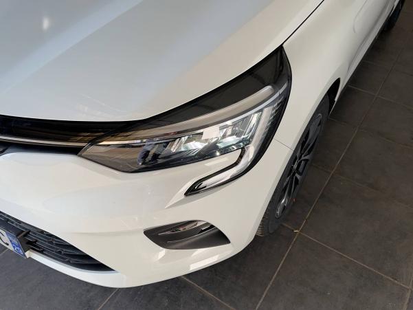 Vente en ligne Renault Clio 5 Clio TCe 90 au prix de 20 990 €