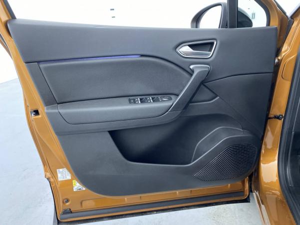 Vente en ligne Renault Captur  Blue dCi 115 EDC au prix de 22 990 €