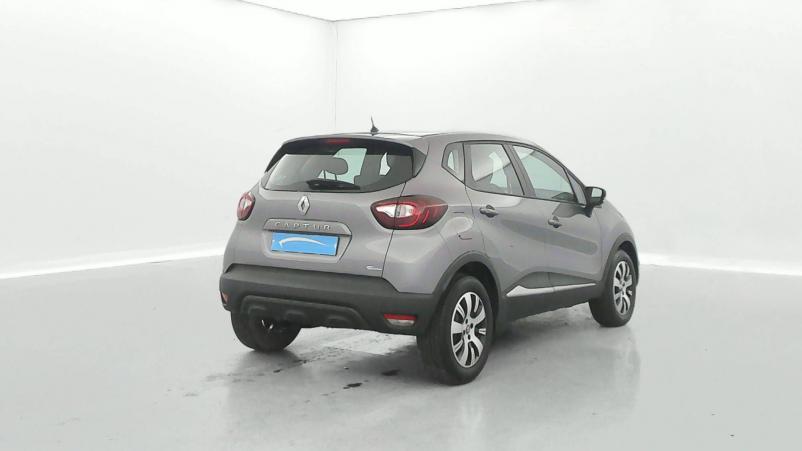 Vente en ligne Renault Captur Captur dCi 90 E6C au prix de 14 990 €