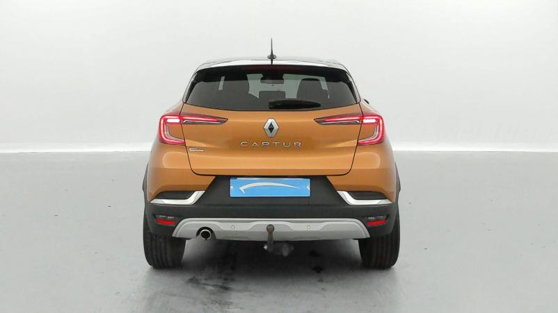 Vente en ligne Renault Captur  Blue dCi 115 EDC au prix de 22 990 €