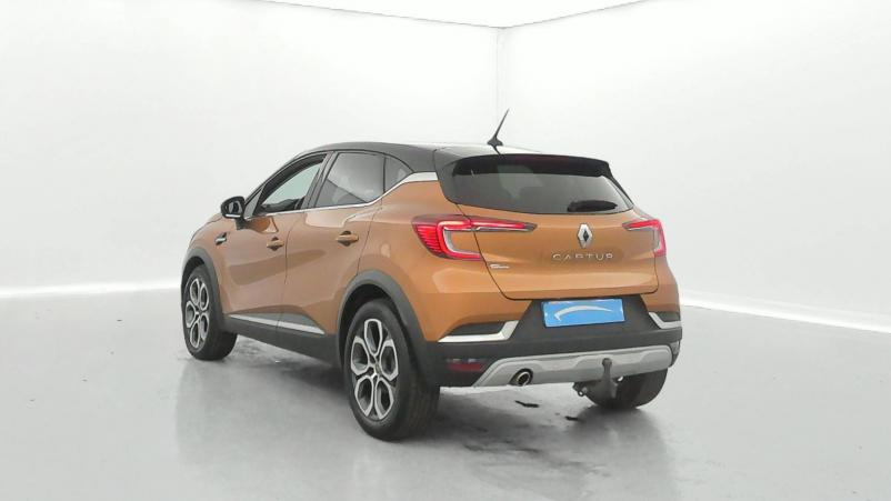 Vente en ligne Renault Captur  Blue dCi 115 EDC au prix de 22 990 €