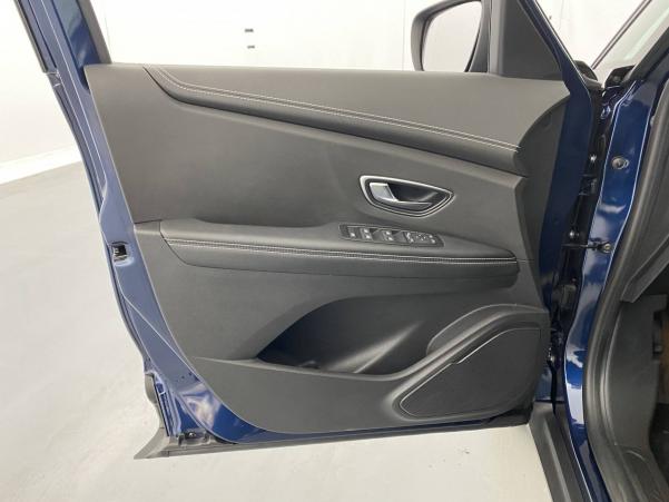 Vente en ligne Renault Scenic 4 Scenic Blue dCi 120 au prix de 21 990 €