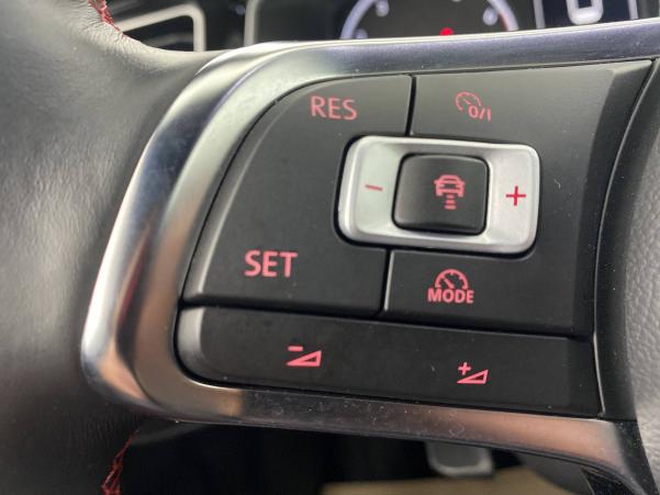 Vente en ligne Volkswagen Polo  2.0 TSI 200 S&S DSG6 au prix de 23 790 €