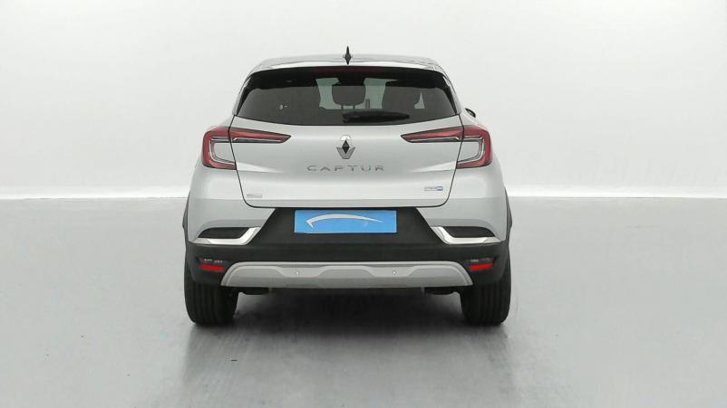 Vente en ligne Renault Captur  E-Tech Plug-in 160 au prix de 20 830 €