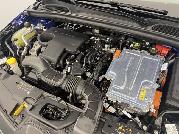 Vente en ligne Renault Clio 5 Clio E-Tech 140 - 21N au prix de 19 400 €