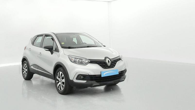 Vente en ligne Renault Captur Captur dCi 90 E6C au prix de 15 490 €