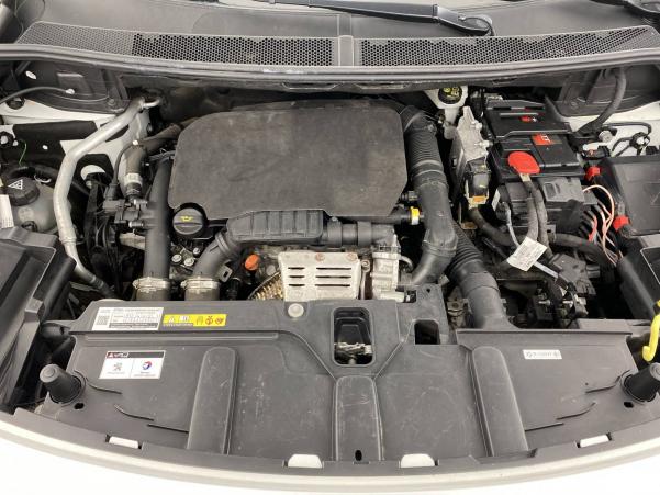 Vente en ligne Peugeot 3008  1.2 Puretech 130ch S&S BVM6 au prix de 21 990 €
