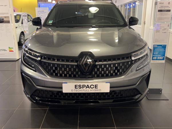Vente en ligne Renault Nouveau Espace Espace E-Tech hybrid 200 au prix de 46 990 €