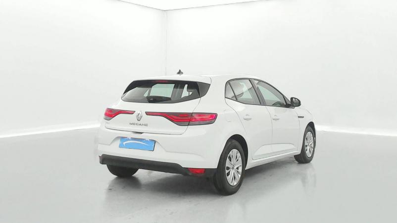 Vente en ligne Renault Megane 4  BLUE DCI 95 au prix de 16 490 €