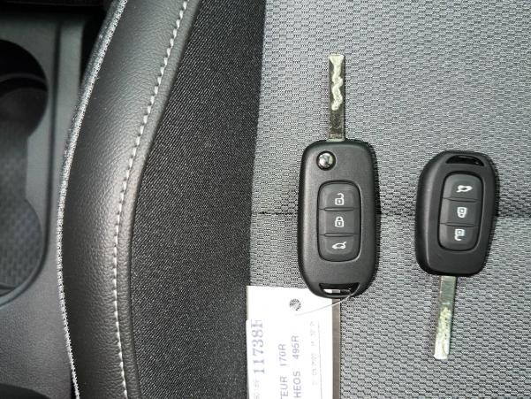 Vente en ligne Renault Kangoo  Blue dCi 95 au prix de 24 990 €