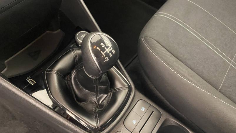 Vente en ligne Ford Fiesta  1.1 85 ch BVM5 au prix de 13 790 €