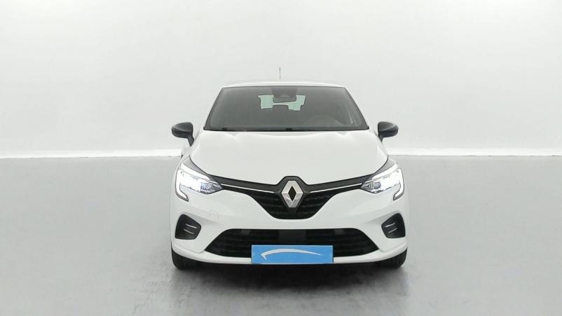 Vente en ligne Renault Clio 5 Clio E-Tech 140 au prix de 17 885 €