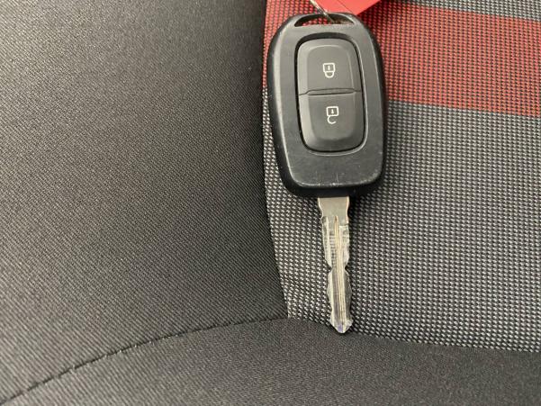 Vente en ligne Dacia Sandero  TCe 90 au prix de 13 990 €