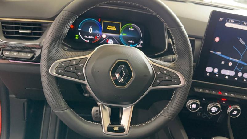 Vente en ligne Renault Arkana  E-Tech 145 - 22 au prix de 33 490 €
