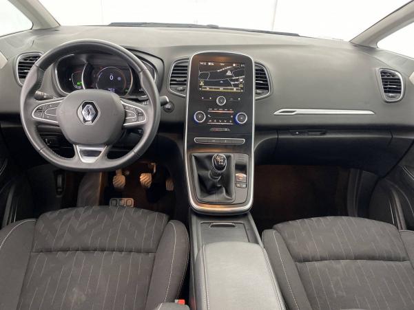 Vente en ligne Renault Grand Scenic 4 Grand Scenic Blue dCi 120 au prix de 17 990 €