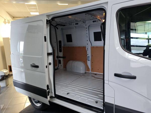Vente en ligne Renault Master 3 Fourgon MASTER FGN TRAC F2800 L1H1 BLUE DCI 135 au prix de 36 990 €
