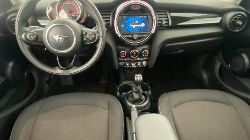 Vente en ligne Mini Mini Hatch 5 Portes One 102 ch au prix de 17 990 €