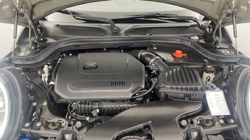 Vente en ligne Mini Mini Hatch 5 Portes One 102 ch au prix de 17 990 €