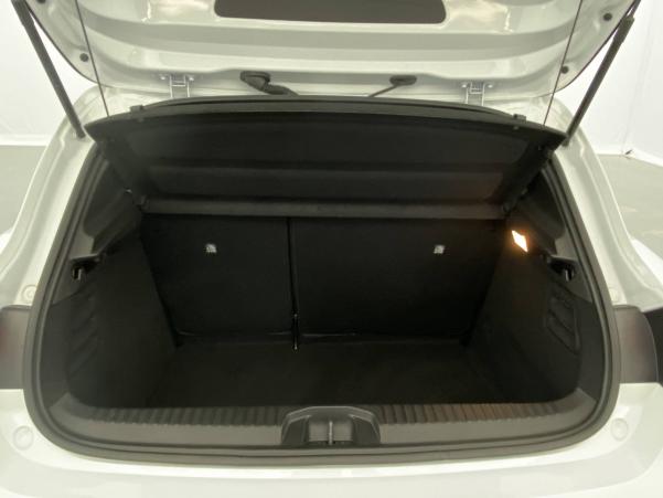 Vente en ligne Renault Clio 5 Clio TCe 90 - 21N au prix de 16 990 €
