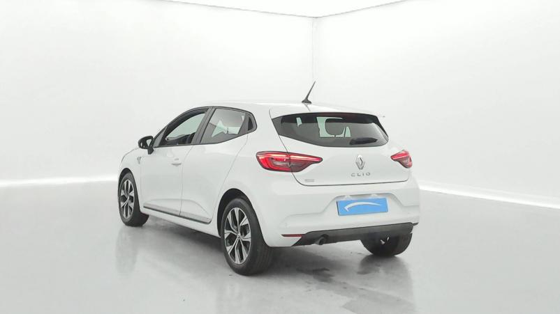 Vente en ligne Renault Clio 5 Clio TCe 90 - 21N au prix de 16 990 €