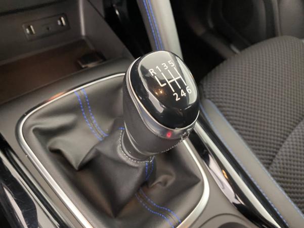 Vente en ligne Renault Kadjar  TCe 140 FAP au prix de 17 990 €