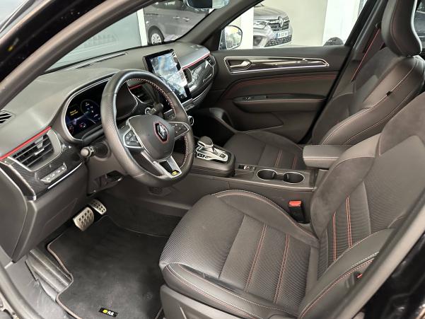 Vente en ligne Renault Arkana  E-Tech 145 au prix de 33 990 €