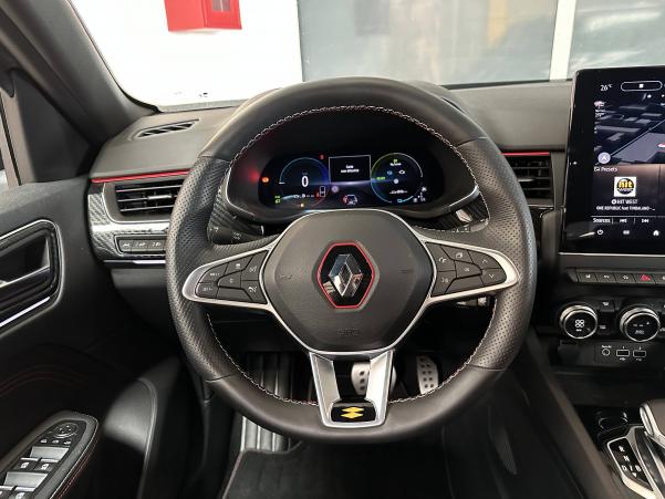 Vente en ligne Renault Arkana  E-Tech 145 au prix de 33 990 €