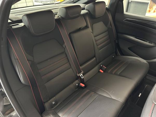 Vente en ligne Renault Arkana  E-Tech 145 au prix de 33 990 €