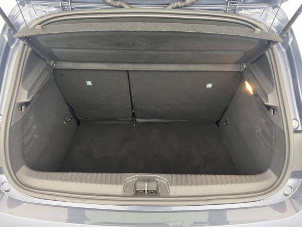 Vente en ligne Renault Clio 5 Clio TCe 100 au prix de 16 990 €