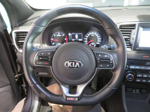 Vente en ligne Kia Sportage  1.7 CRDi 115 ISG 4x2 au prix de 18 990 €