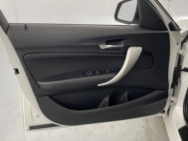 Vente en ligne Bmw Série 1 118d 150 ch BVA8 au prix de 23 990 €