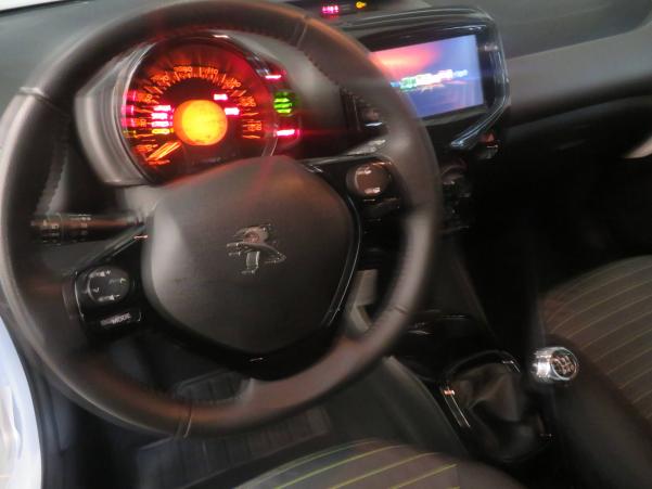 Vente en ligne Peugeot 108  VTi 72ch S&S BVM5 au prix de 12 990 €
