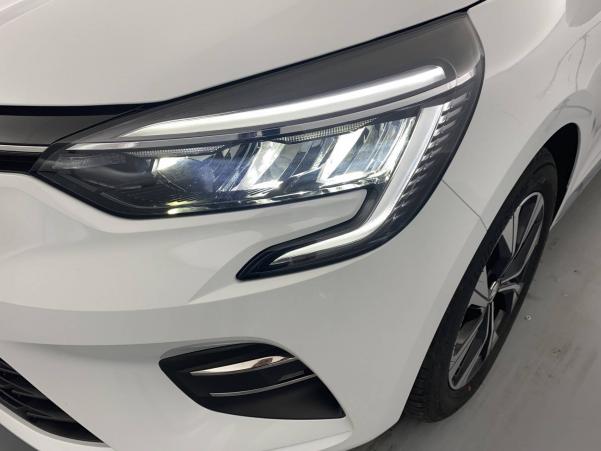 Vente en ligne Renault Clio 5 Clio TCe 90 - 21N au prix de 16 990 €
