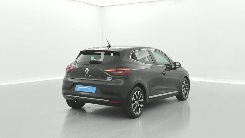 Vente en ligne Renault Clio 5 Clio E-Tech 140 - 21N au prix de 17 990 €