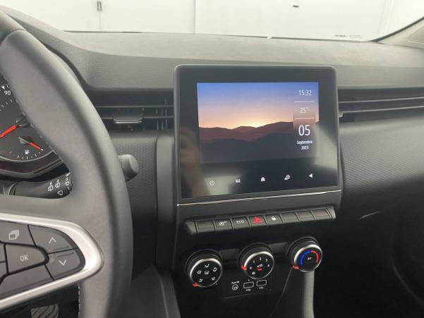 Vente en ligne Renault Clio 5 Clio Blue dCi 100 - 21N au prix de 16 990 €