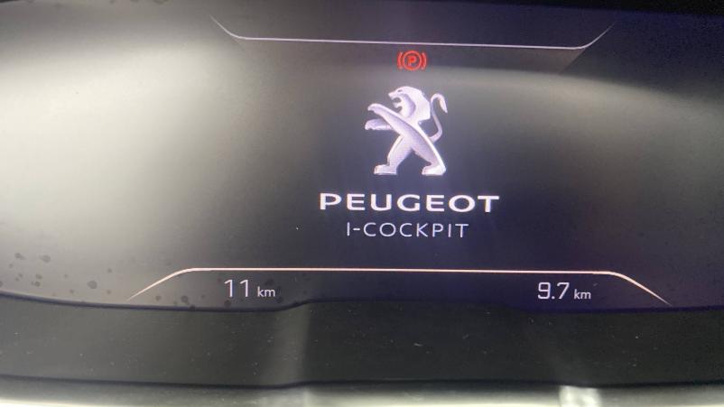 Vente en ligne Peugeot 3008  BlueHDi 130ch S&S EAT8 au prix de 38 990 €