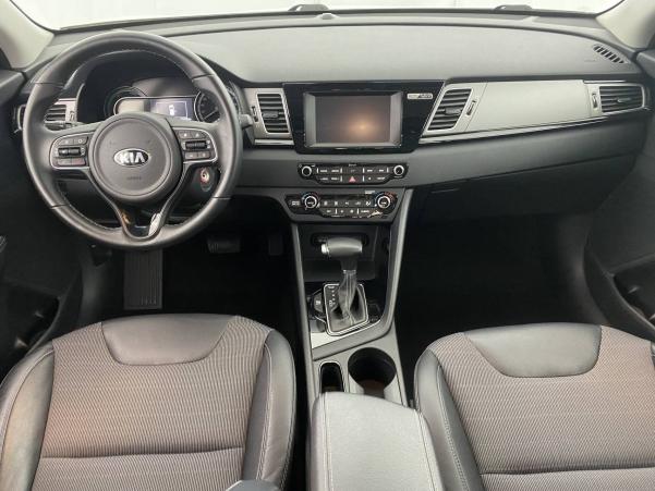 Vente en ligne Kia Niro  1.6 GDi Hybride 141 ch DCT6 au prix de 21 990 €