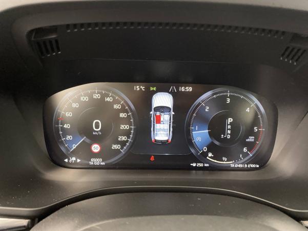 Vente en ligne Volvo XC60  D4 AdBlue 190 ch Geartronic 8 au prix de 37 990 €
