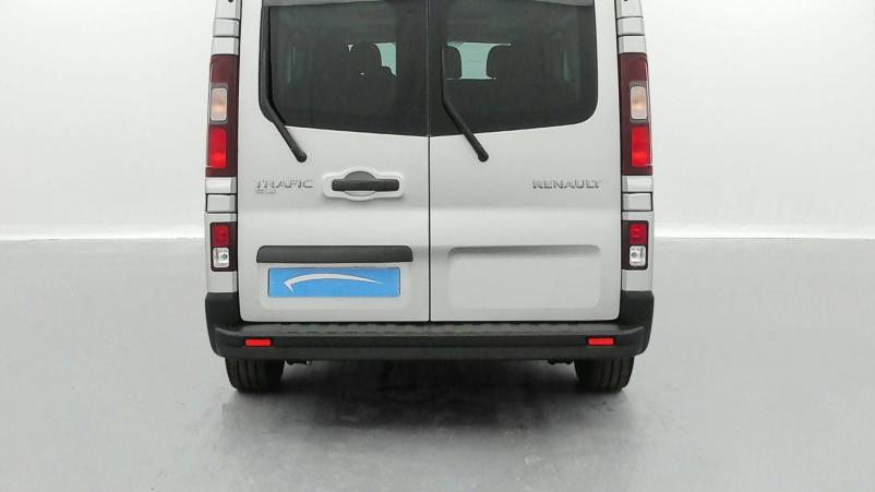 Vente en ligne Renault Trafic 3 Combi  L2 dCi 145 Energy S&S au prix de 37 990 €