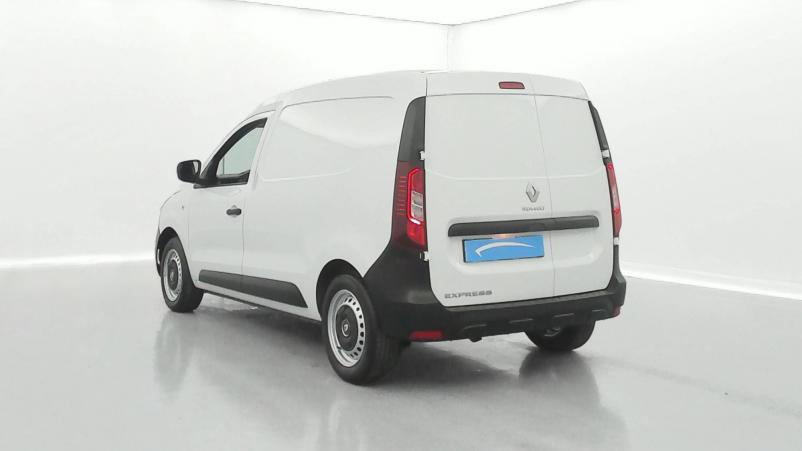 Vente en ligne Renault Express Van  BLUE DCI 95 au prix de 16 990 €