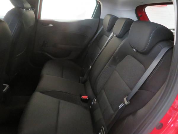 Vente en ligne Renault Clio 5 CLIO BUSINESS DCI 85 au prix de 14 990 €