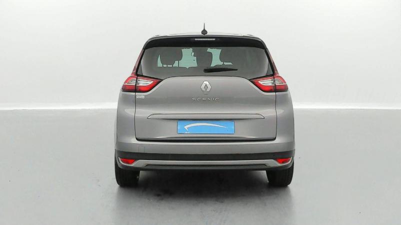 Vente en ligne Renault Grand Scenic 4 Grand Scenic Blue dCi 120 EDC au prix de 23 990 €