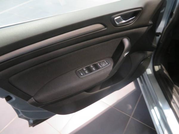 Vente en ligne Renault Megane 4 Estate Mégane IV Estate Blue dCi 115 au prix de 18 990 €