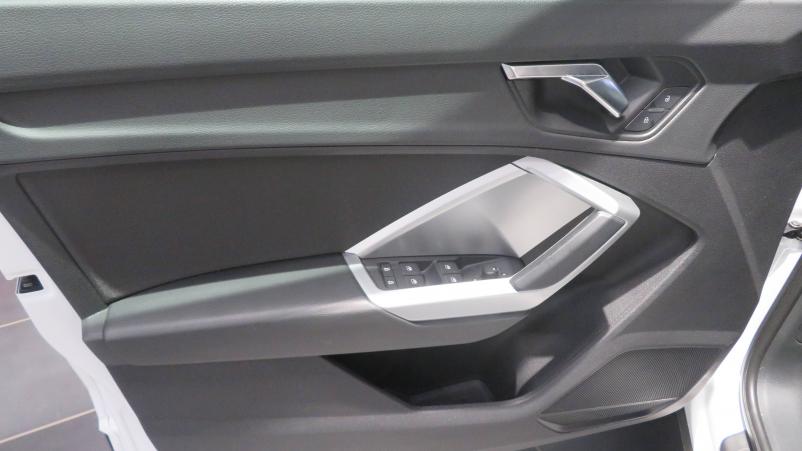 Vente en ligne Audi Q3  1.4 TFSI 150 ch au prix de 26 990 €