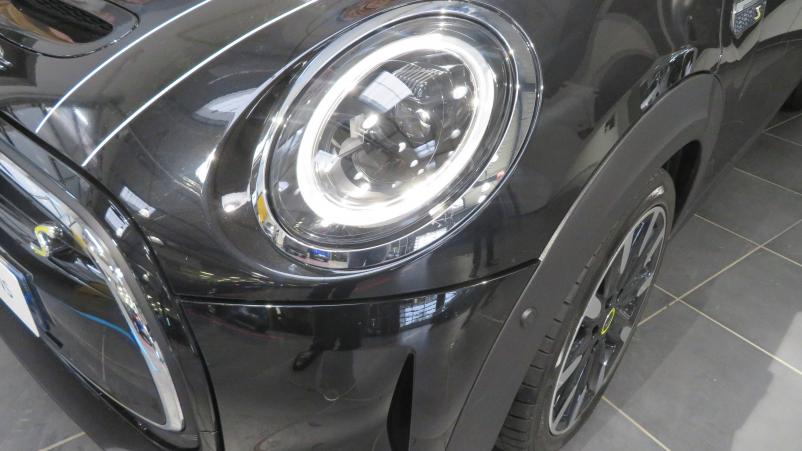 Vente en ligne Mini Mini Hatch 3 Portes Cooper SE 184 ch au prix de 34 990 €