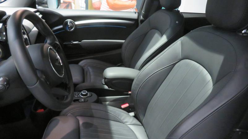 Vente en ligne Mini Mini Hatch 3 Portes Cooper SE 184 ch au prix de 29 990 €